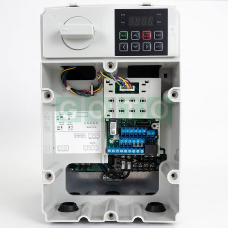 LSLV0004S100-4EXFNS Frekvenčni pretvornik S100 0,4 kW - 400V -IP66