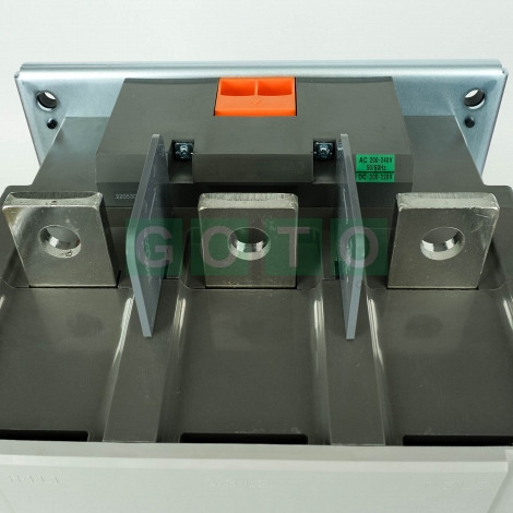 MC-500a 2a2b 3 Pole Contactor 100-240V AC/DC